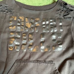 The drive clothing company distressed crew sweater “comfort kills” size small